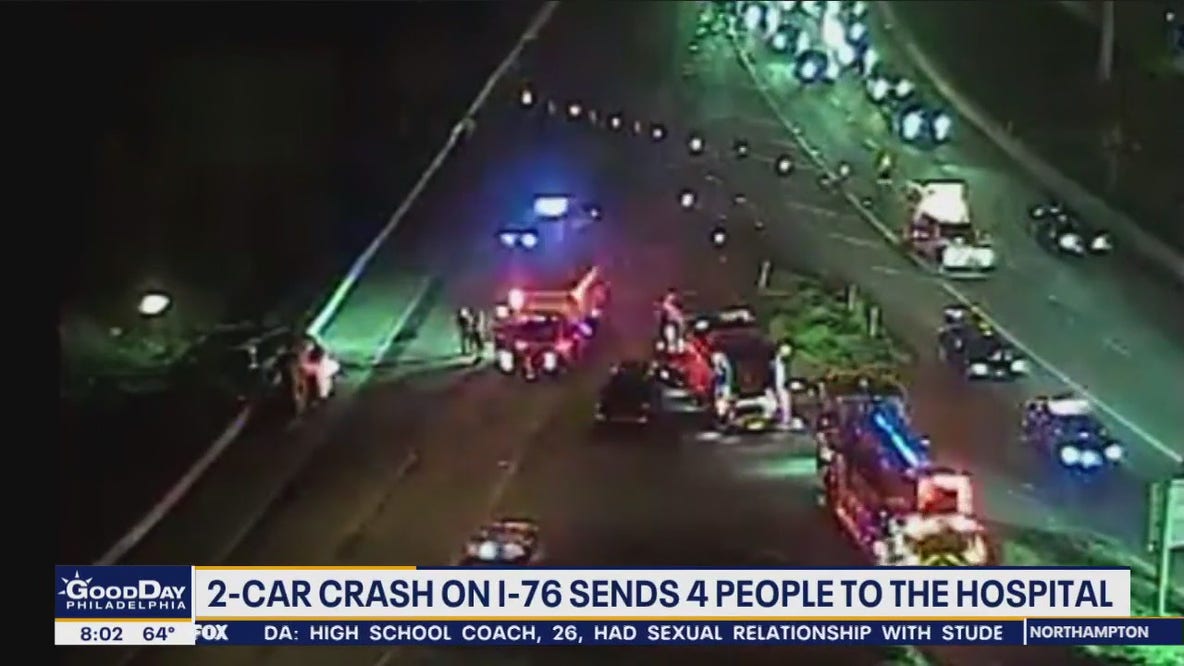 2-car crash on I-76 sends 4 people to the hospital